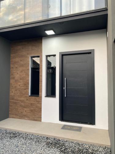 Aventureiro House | Casa nova e ampla, completa para sua hospedagem