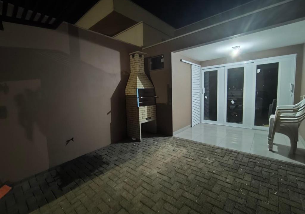 Sorriso House | Casa nova, garagem com portão eletrônico, tudo privativo! 4 ar em 4 quartos! Lave roupa e Cozinhe! Churrasqueira, geladeira, tv, wi-fi, com entrada autônoma e fácil, receberá senha do Projeto Suítes