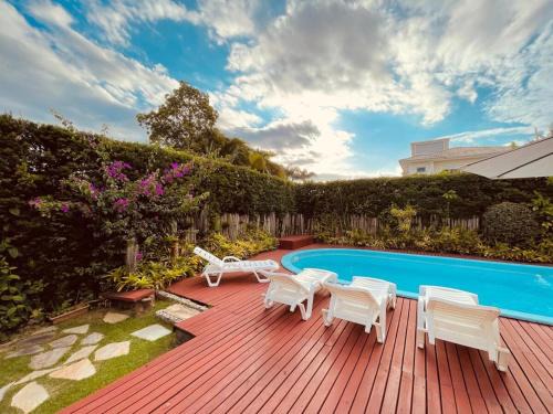 Jurere House | Casa Oásis | Jurerê | 400m do mar | 6 qtos com a/c