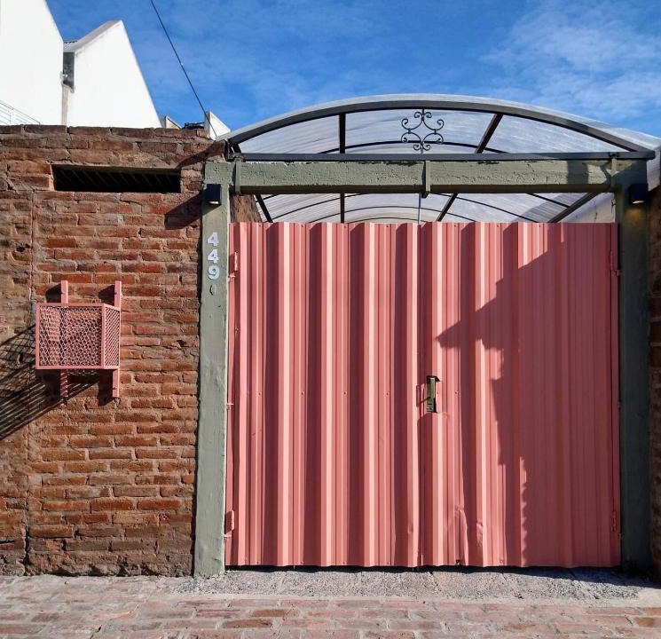 Junin House | Casa Petit a la calle