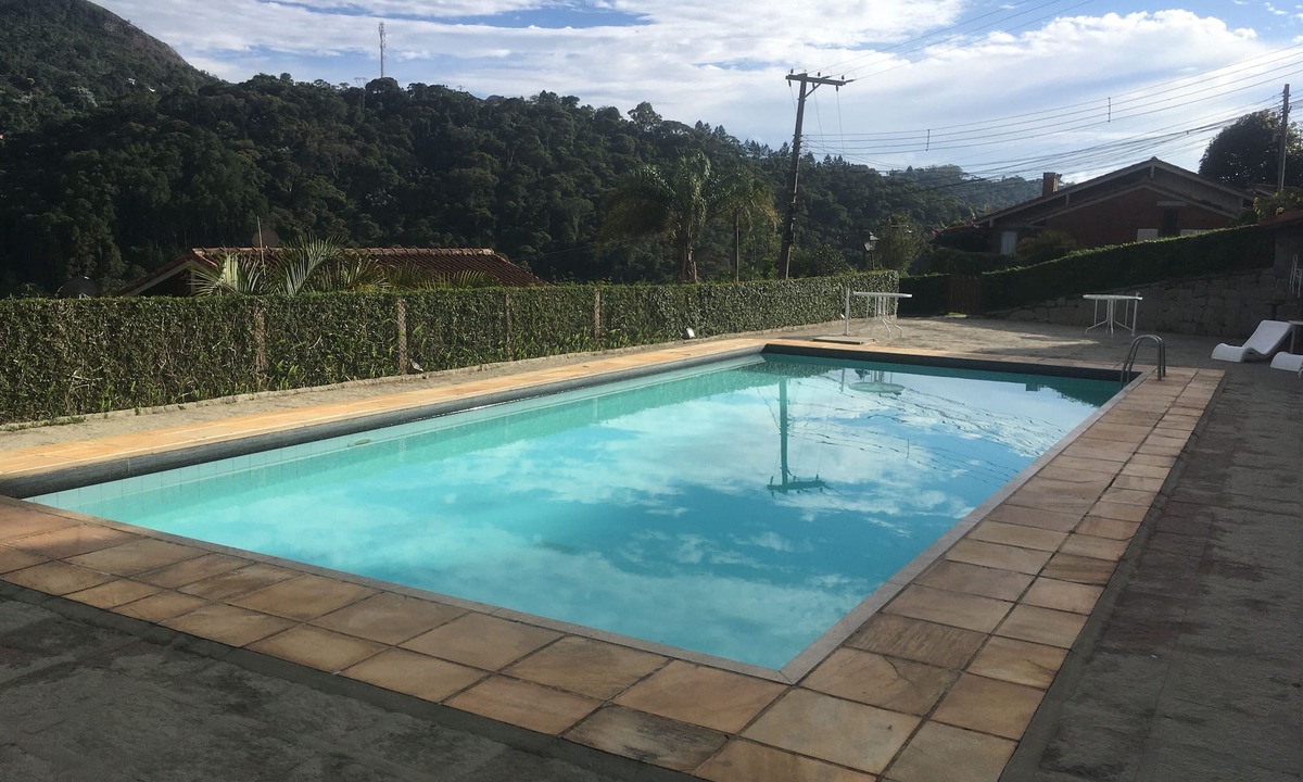 Teresopolis House | Casa Teresopolis, overlooking mountains