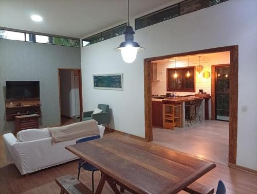 Vargem Grande House | Casa Vista lago 3 Quartos até 7 Pessoas Vargem Grande e Recreio RJ