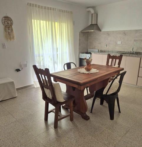 Almafuerte Apartment | CasaMora departamento céntrico con cochera gratis, 2 habitaciones