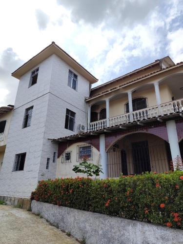 Belem House | Casarão Mosqueiro Castle