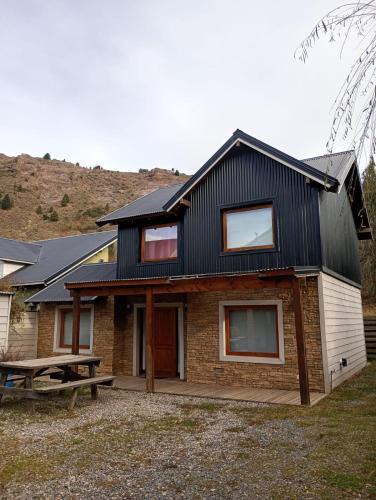 San Martin de los Andes Ski Chalet | Casas Nahuilen