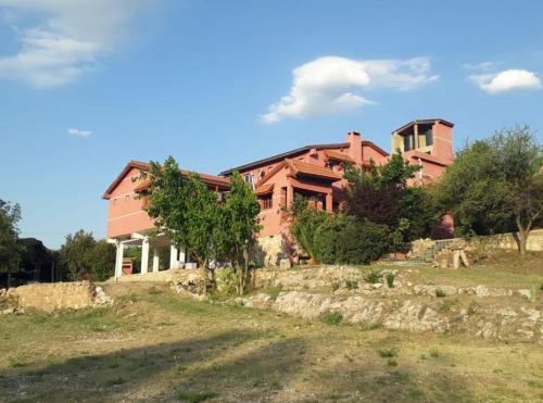 Los Hornillos House | Casona de Montaña