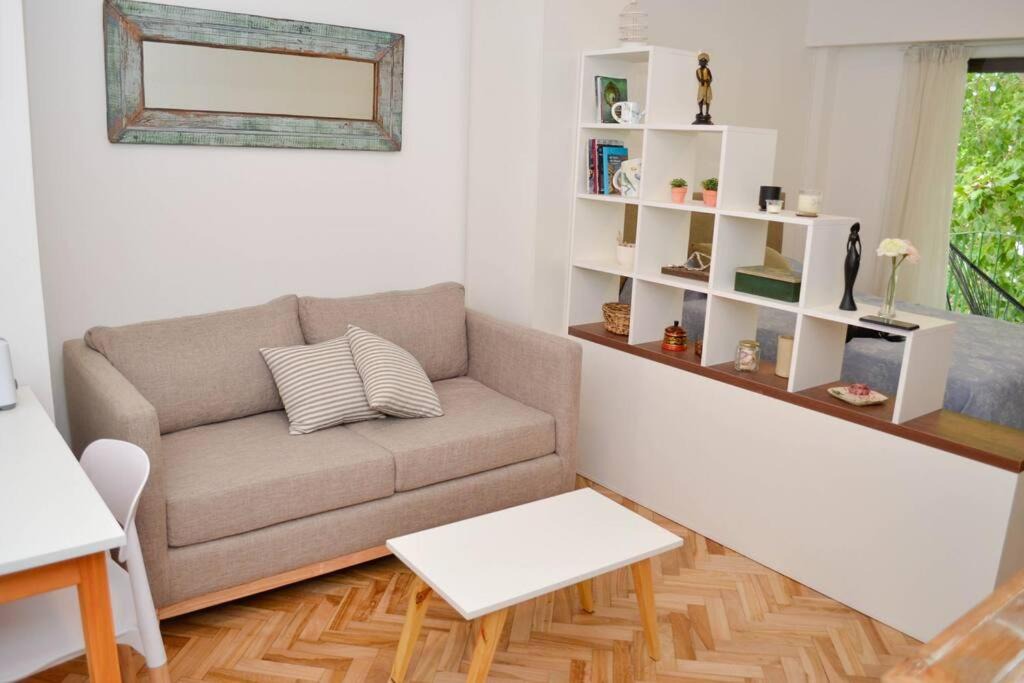 San Isidro Apartment | Chacabuco 255 by depptö