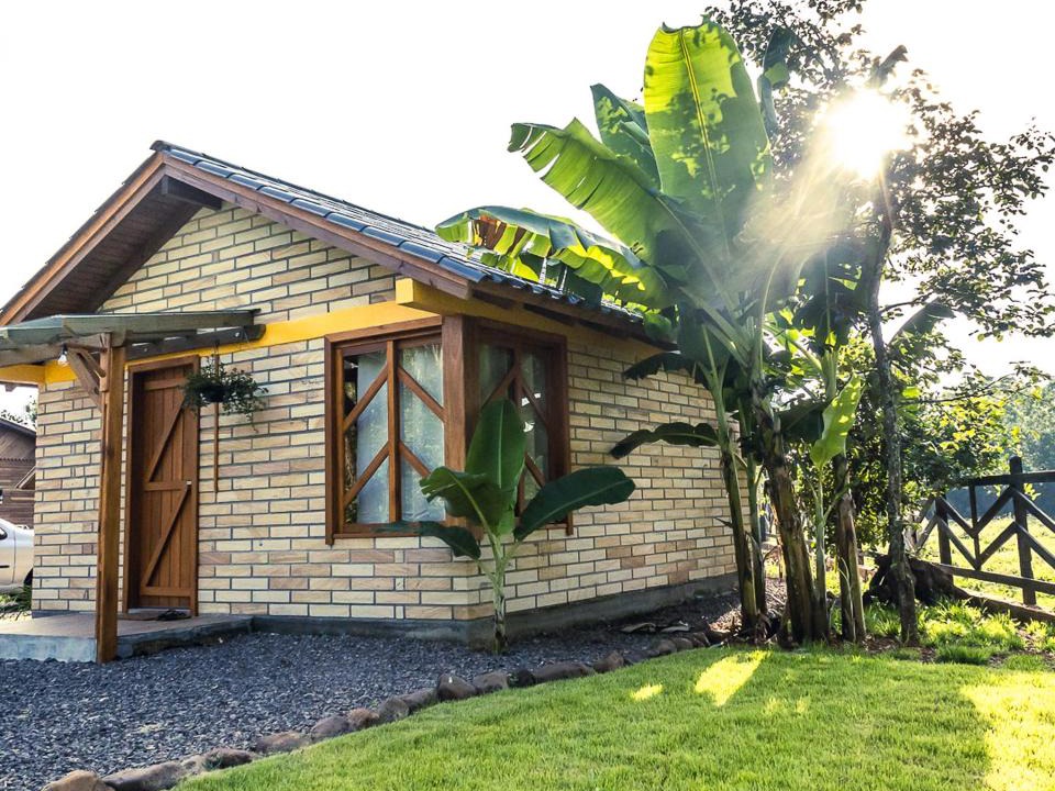 Praia Grande Cabin | Chalé Girassol