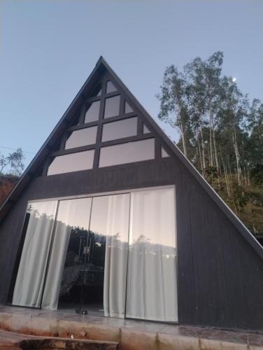 Sao Bonifacio Ski Chalet | Chale do alto