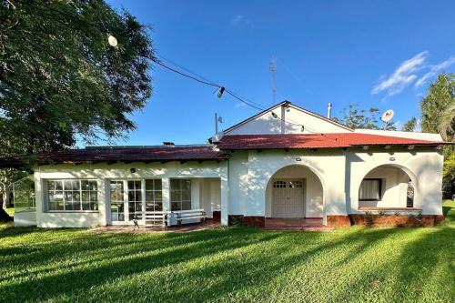 Federacion House | Chalet zona Norte con salida al lago "La Casona"