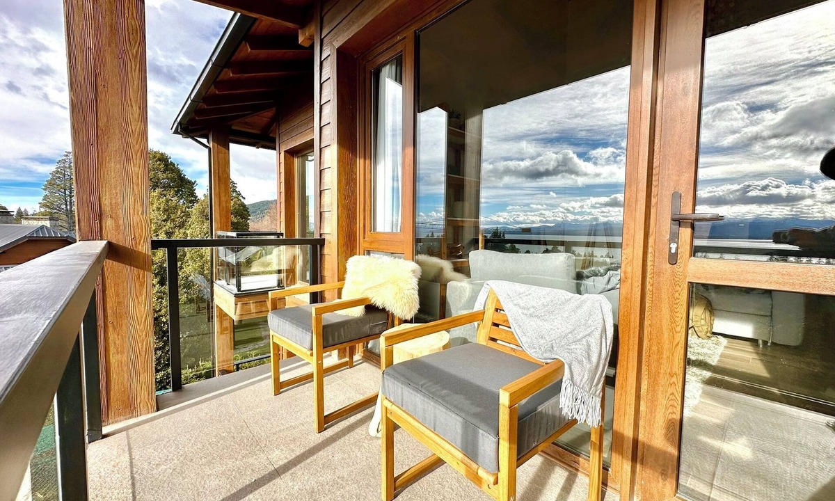 San Carlos de Bariloche Apartment | Charming 1-bedroom apartment in Bariloche with WiFi, breathtaking view!