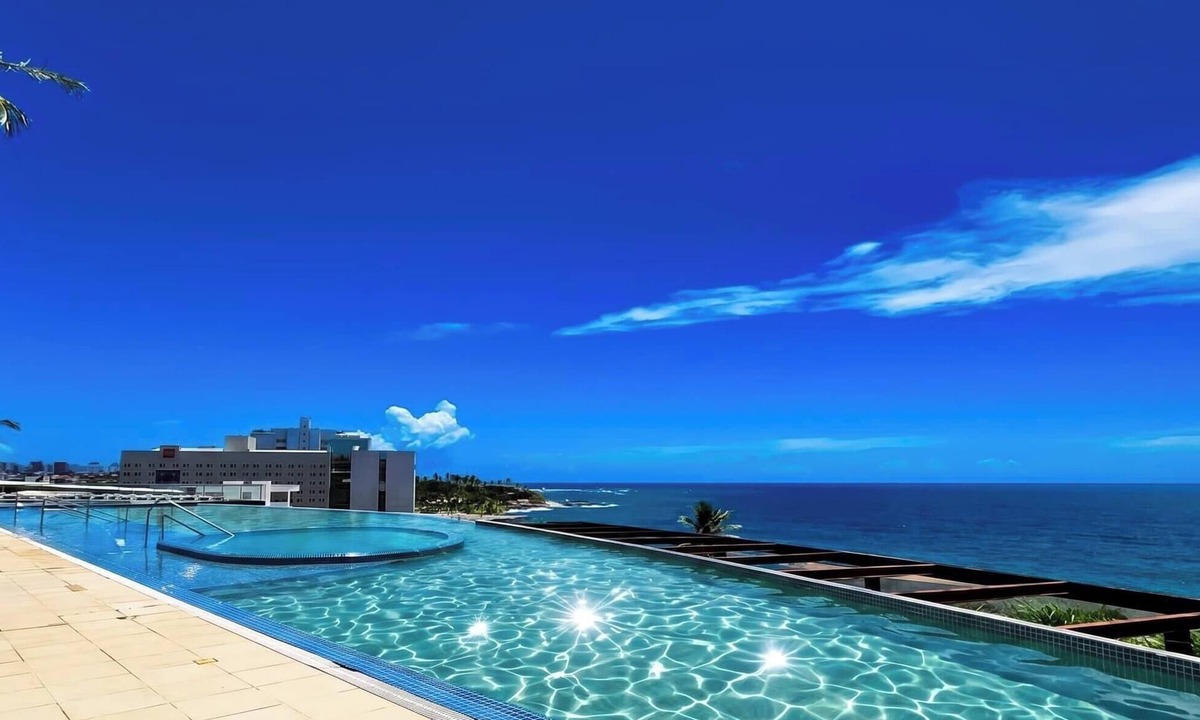 Rio Vermelho House | Cobertura Duplex em Salvador com Acesso a Praia