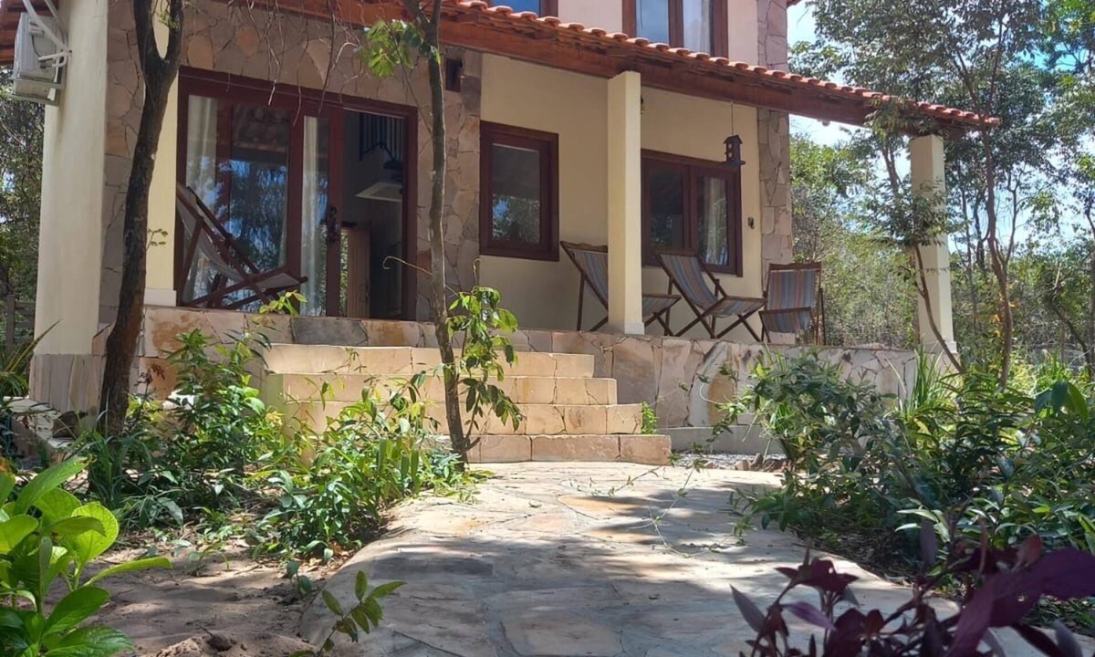 Vale do Capao Ski Chalet | Colibri Chalet in Vale do Capão, Chapada Diamantina, Bahia, with panoramic views.