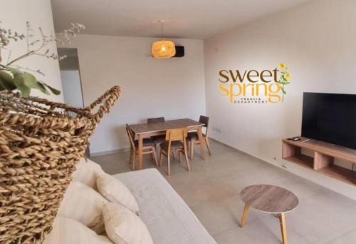 Godoy Cruz Apartment | Comodidad Urbana - Hospedaje Sweet Spring - viví Mendoza