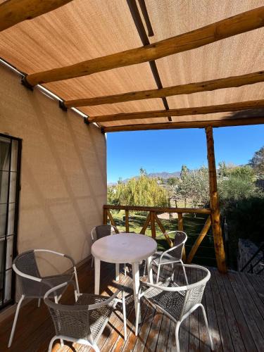 Las Compuertas Cabin | Complejo Alto las Pirkas