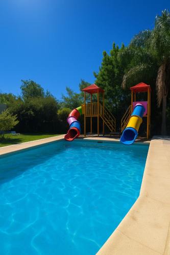 Colon Cabin | Complejo STC SomoS