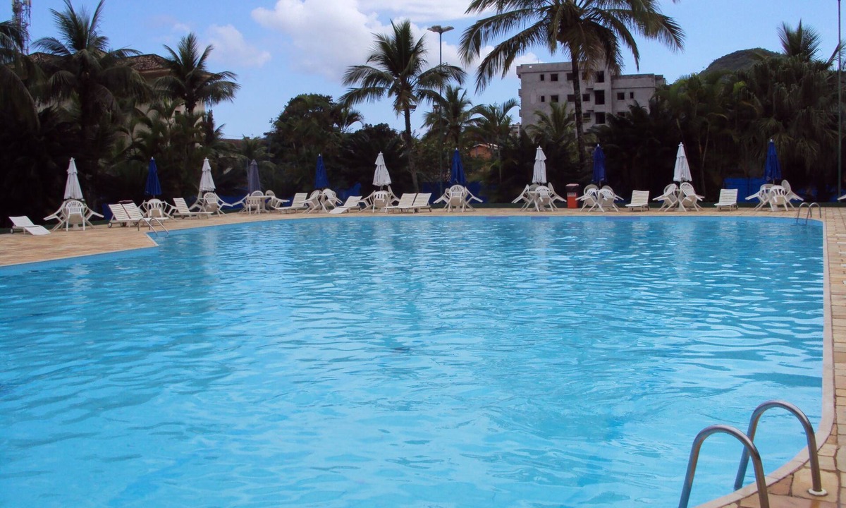 Toninhas Apartment | Condo Wembley Tennis - Praia das Toninhas,
