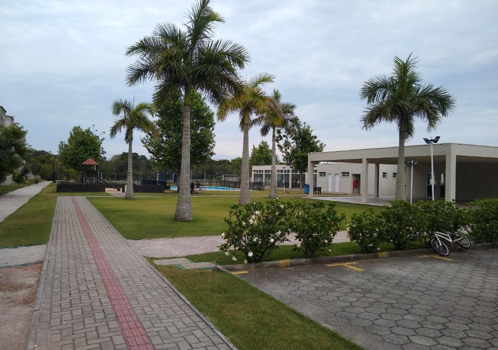 Vargem do Bom Jesus Apartment | Condomínio Ilha do Sol