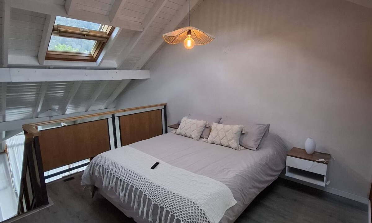 San Martin de los Andes Apartment | Cozy Downtown Loft with Rustic Style