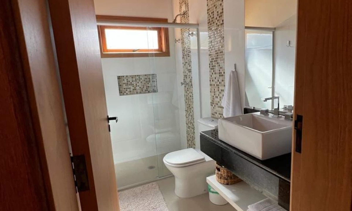 Campos do Jordao Cottage | Cozy house in a mountain condominium.