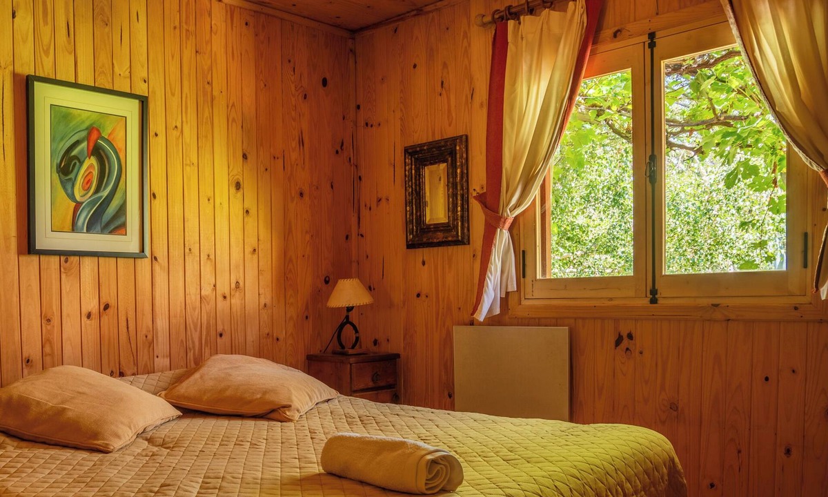 Salto Cabin | Cozy log cabin with mountain view