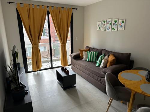 Neuquen Apartment | Departamento Céntrico 1 Dormitorio - Quarz Yrigoyen