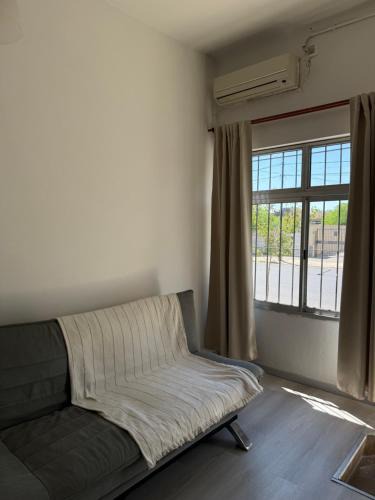 General Pico Apartment | Departamento calle 5