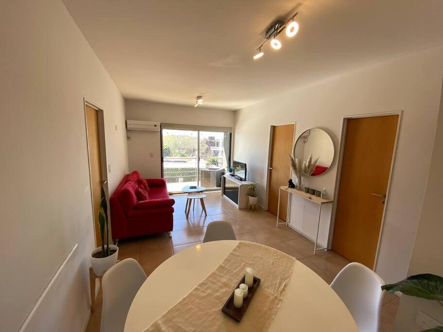 Tigre Apartment | Departamento centrico en Tigre con Piscina y cochera incluida