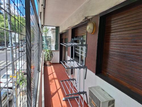 Flores Apartment | Departamento estacion Subte Carabobo 3 ambientes Caballito