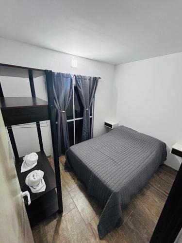 Spegazzini Apartment | Departamento ESTRADA ideal para pasajeros en tránsito, viajes laborales o estadías cortas Ubicado en Ezeiza, a solo 20 minutos del Aeropuerto Internacional Ministro Pistarini, ofrece comodidad y practicidad para hasta 4 personas