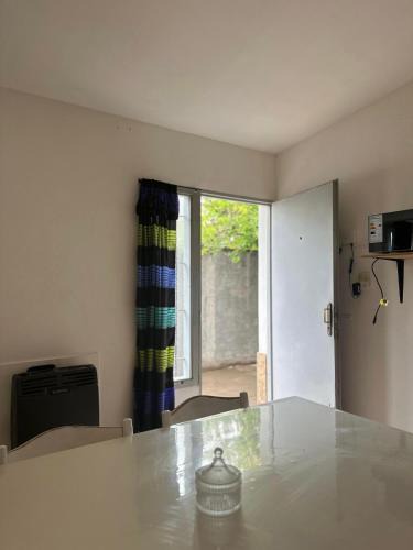 San Rafael Apartment | Departamento limón