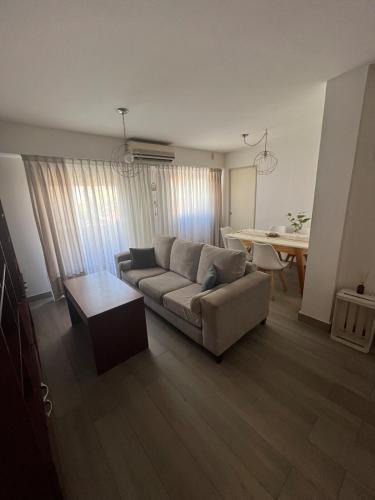 Ramos Mejia Apartment | Depto 2 amb con balcon, muy buena ubicacion