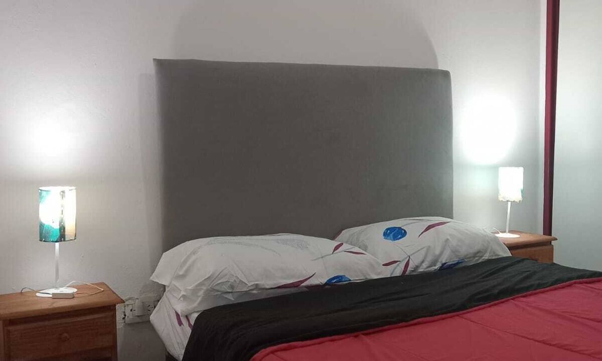 Corrientes Apartment | Don Alegre Enjoy the simplicity of this quiet and central lodging.