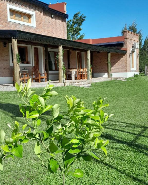 Gowland House | Don Matteo Casa de Campo