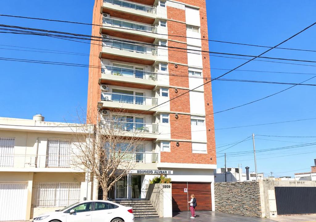 Rio Cuarto Apartment | Edificio Mare`s