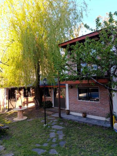 Bosque Peralta Ramos House | El sauce solo familia