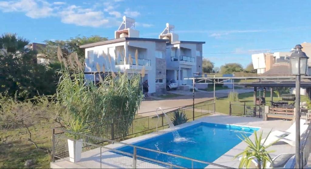 Comuna Estancia Vieja Apartment | Encanto Serrano II