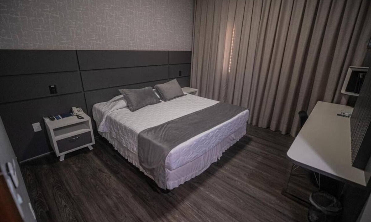 Sorriso Hotel | Enjoy a Peaceful Stay Near the Heart of Chapecó | Fontes Square - 1.2 miles