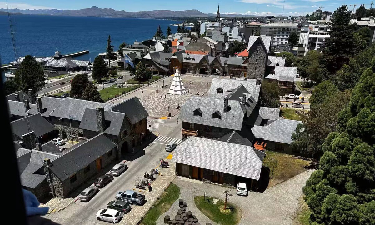 Centro Apartment | Entire condo in San Carlos de Bariloche, Argentina