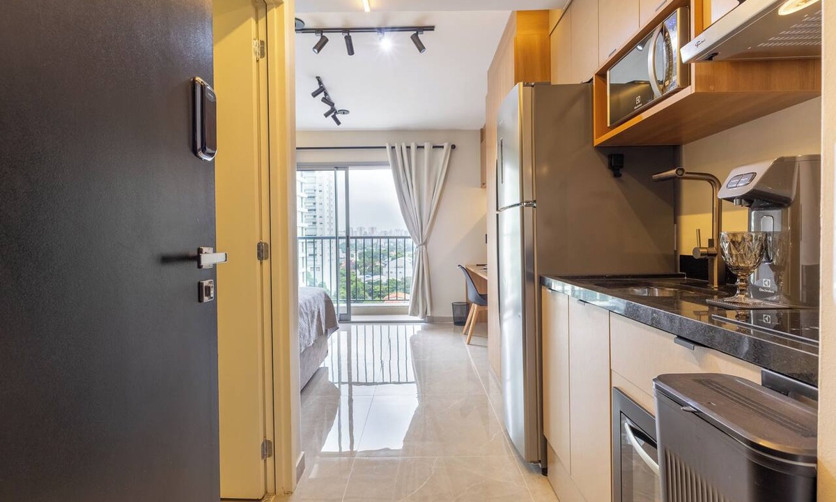 Brooklin Novo Apartment | Executive studio apartment in Brooklin with Wi-Fi, pool and gym - near Congonhas Airport.