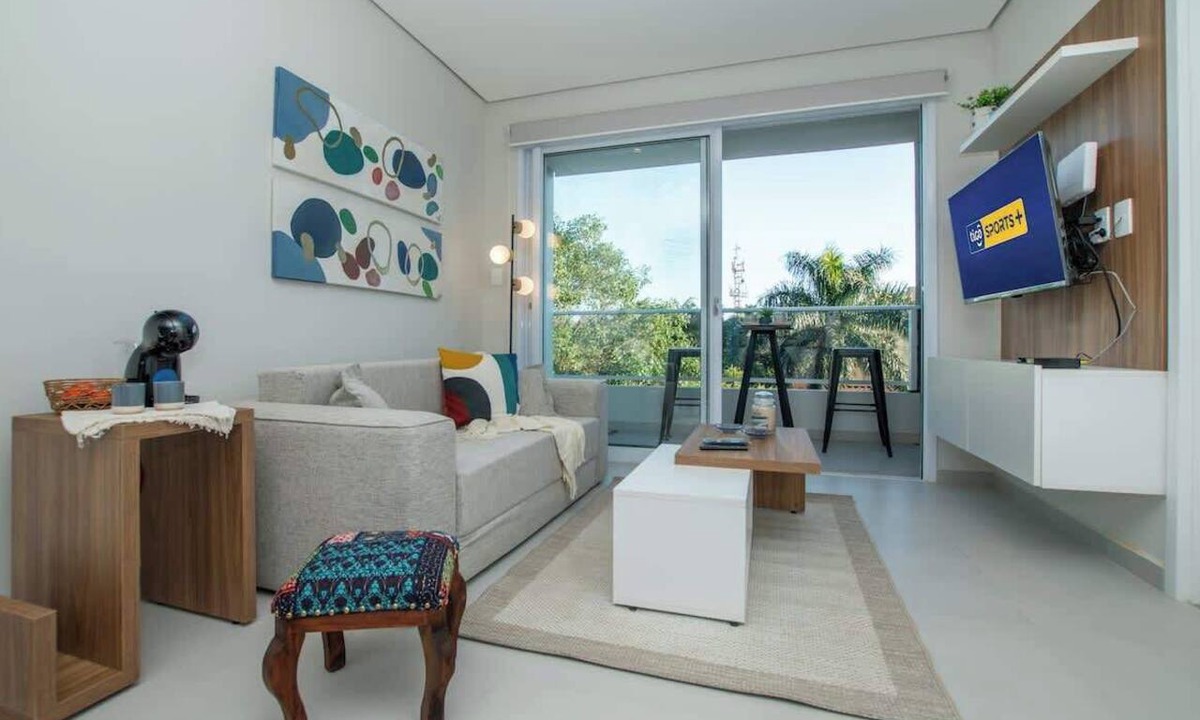 Asuncion Apartment | First Living 206 Natalia Sosa Ibarra New 1BR with Desk & Premium King-Size Bed