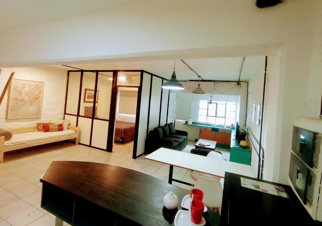 Abasto Apartment | Gran y Económico Departamento Industrial cerca de Todo!