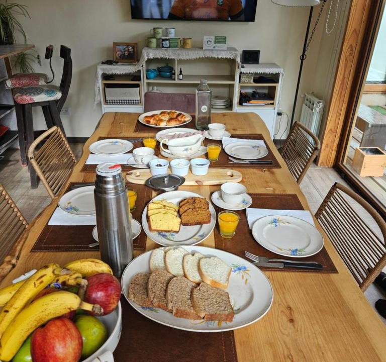 La Villa Bed & Breakfast | Green House B & B