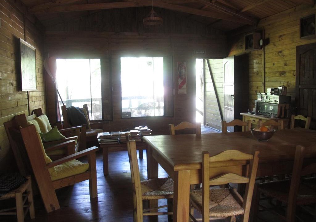 Partido de Tigre House | Habitacion doble con baño privado en Delta - Tigre
