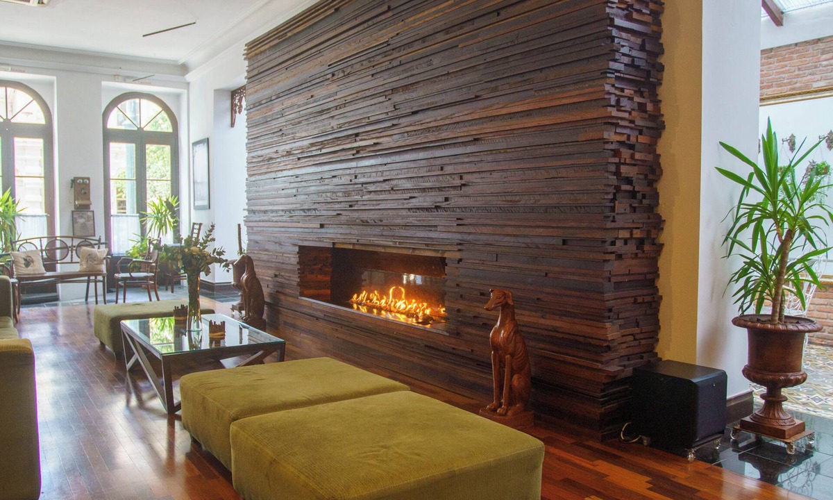 Matriz Hotel | Heritage Meets Romance—Charm Suite w/Breakfast Buffet in Curitiba Downtown
