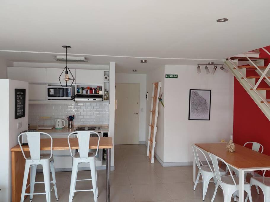 Villa Crespo Apartment | Hermoso Dúplex lleno de aire y luz en Villa Crespo