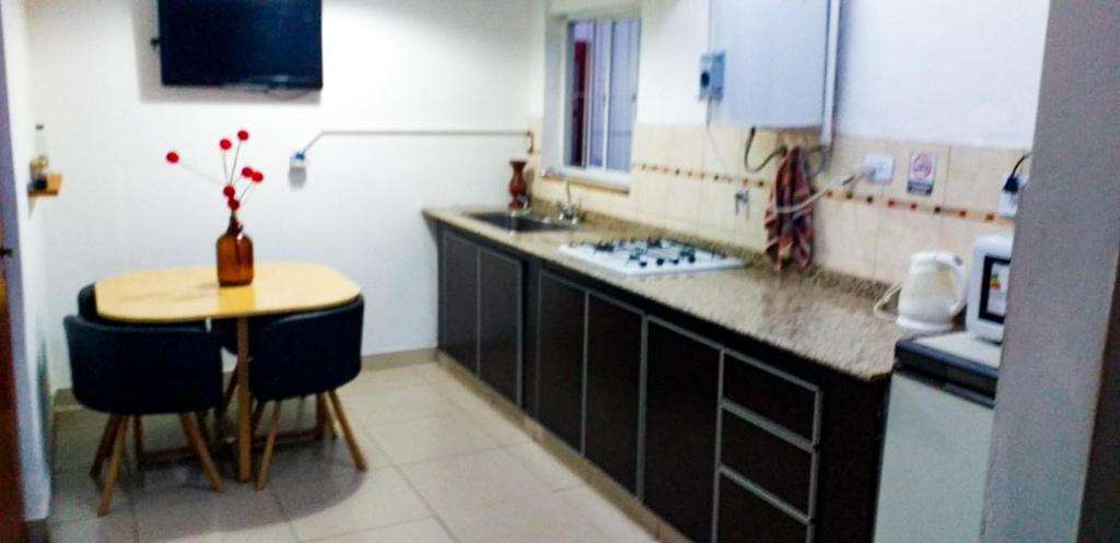 La Rioja Apartment | Hermoso departamento con entrada independiente y cochera! 2 habitaciones
