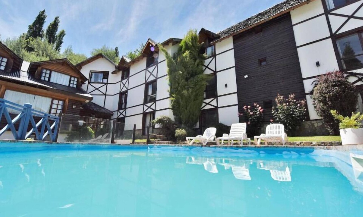 Lanin National Park Hotel | Hostería Plaza Mayor