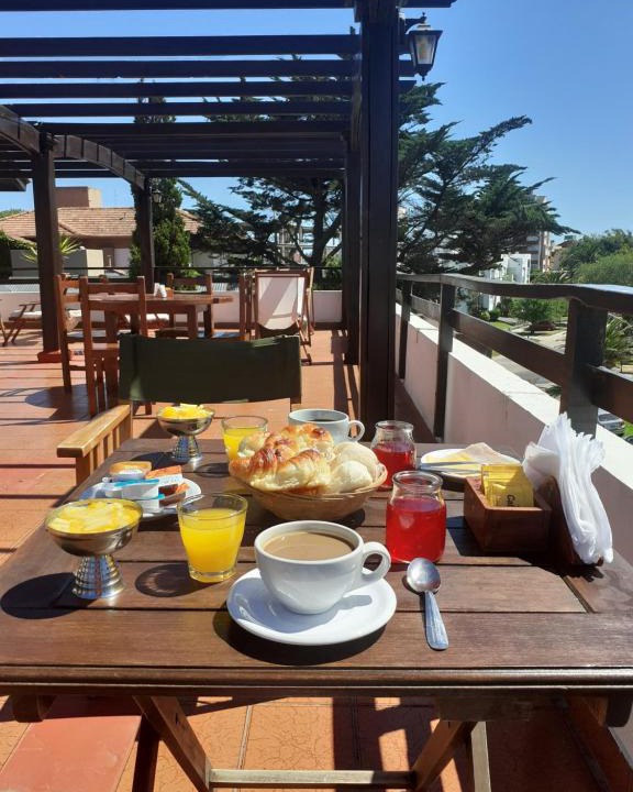 Villa Gesell Hotel | Hostería Santa Bárbara