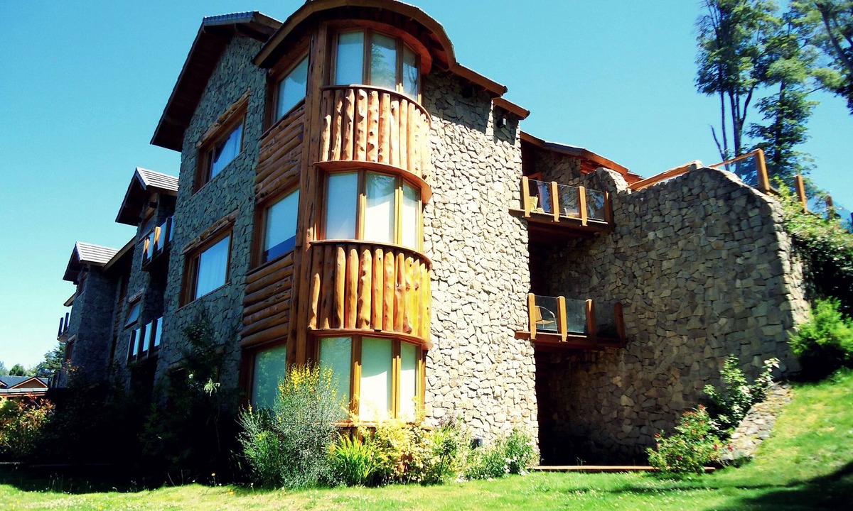 Puerto Manzano Hotel | Hosteria Patagon